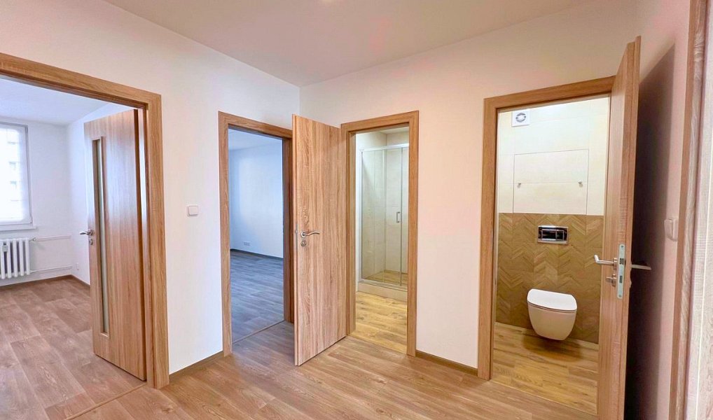 Pronájem bytu 3+kk 72 m², Praha – náhled fotky 8