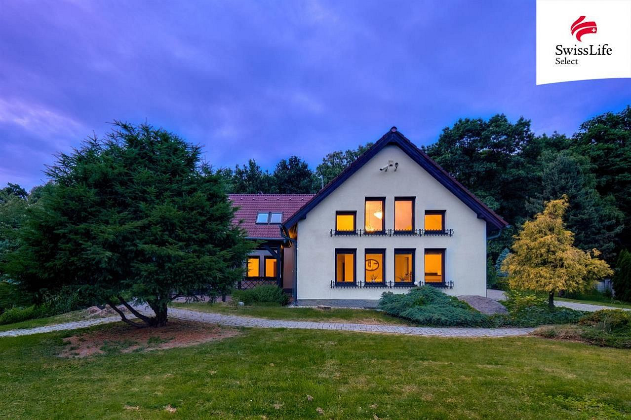 Prodej domu 379 m² s pozemkem 5 322 m²