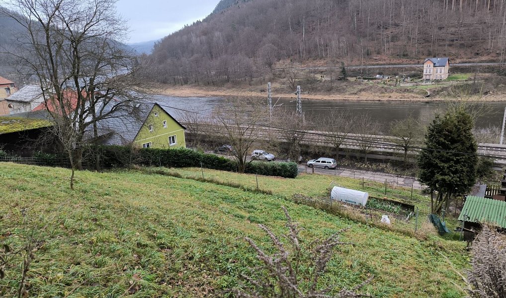 Prodej stavebního pozemku 1 057 m², Děčín – náhled fotky 4