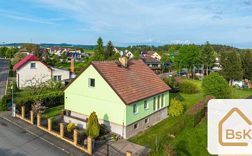 Prodej domu 210 m² s pozemkem 761 m², Ku splávku, Bakov nad Jizerou, okres Mladá Boleslav