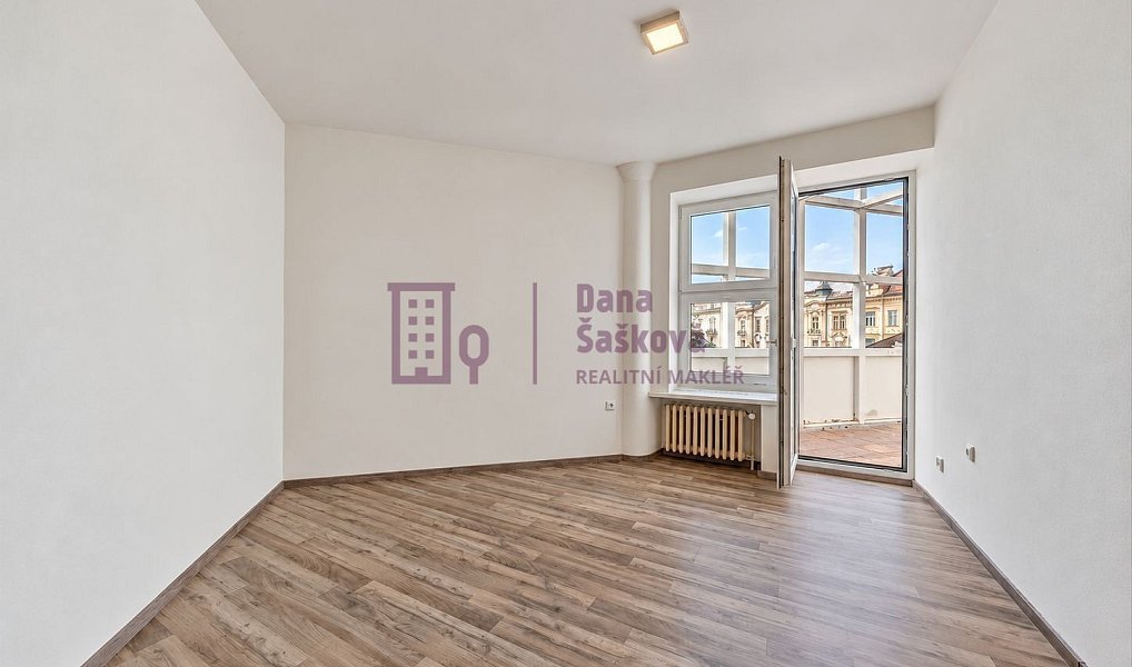 Pronájem bytu 3+kk 78 m², Jindřichův Hradec – náhled fotky 6