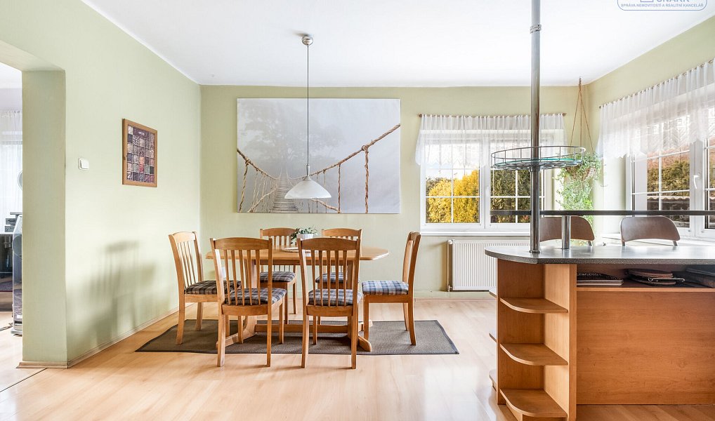 Prodej domu 170 m² s pozemkem 1 193 m², Nižbor – náhled fotky 8