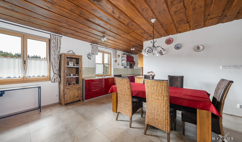 Prodej ubytovacího objektu 306 m², Kvilda – náhled fotky 9
