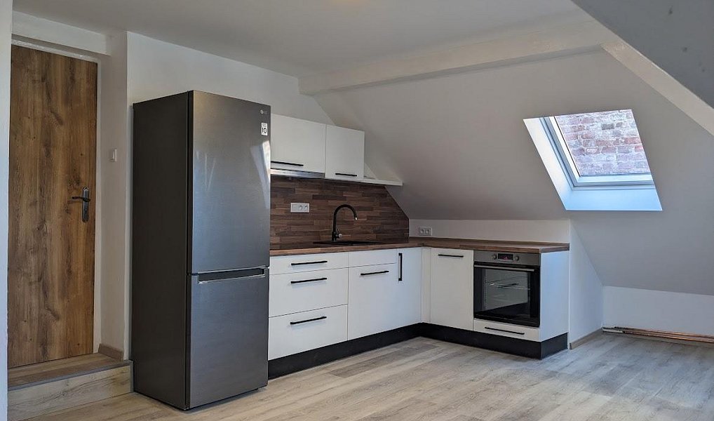 Pronájem bytu 3+kk 86 m², Zelenobranská, Pardubice – Pardubice-Staré Město