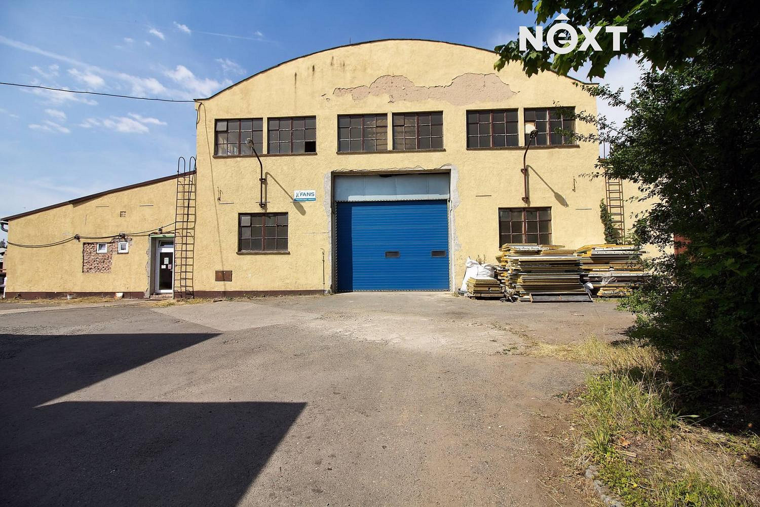 Pronájem výrobních prostor 1 600 m² — photo 2