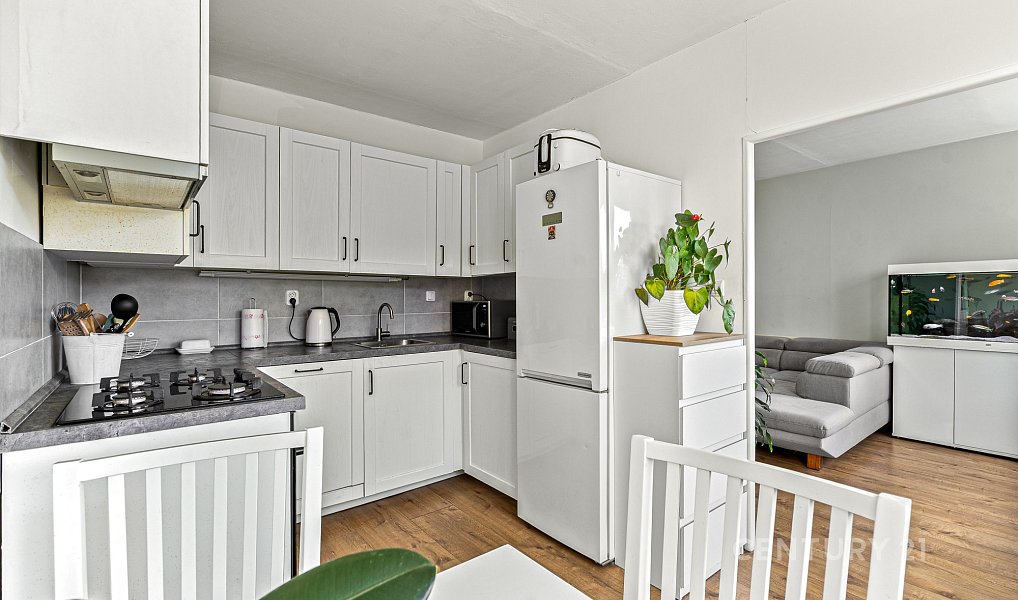 Prodej bytu 3+1 72 m², Kladno – náhled fotky 2