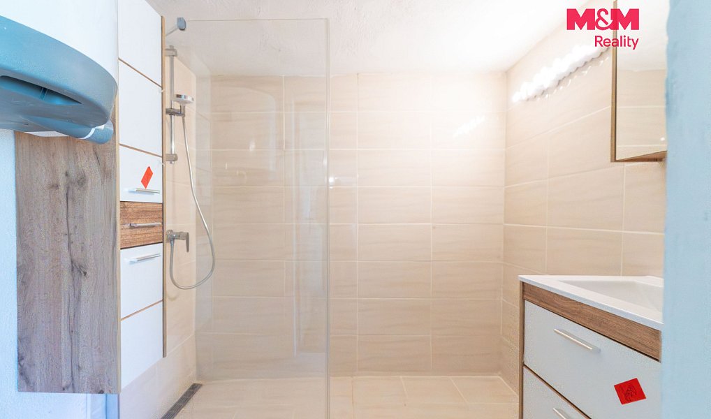 Prodej chaty/chalupy 80 m² s pozemkem 442 m², Hvězdlice – náhled fotky 11