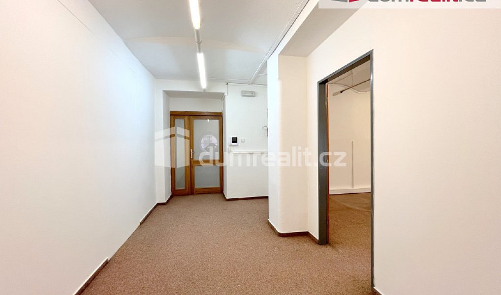 Pronájem kanceláře 24 m², České Budějovice – náhled fotky 14