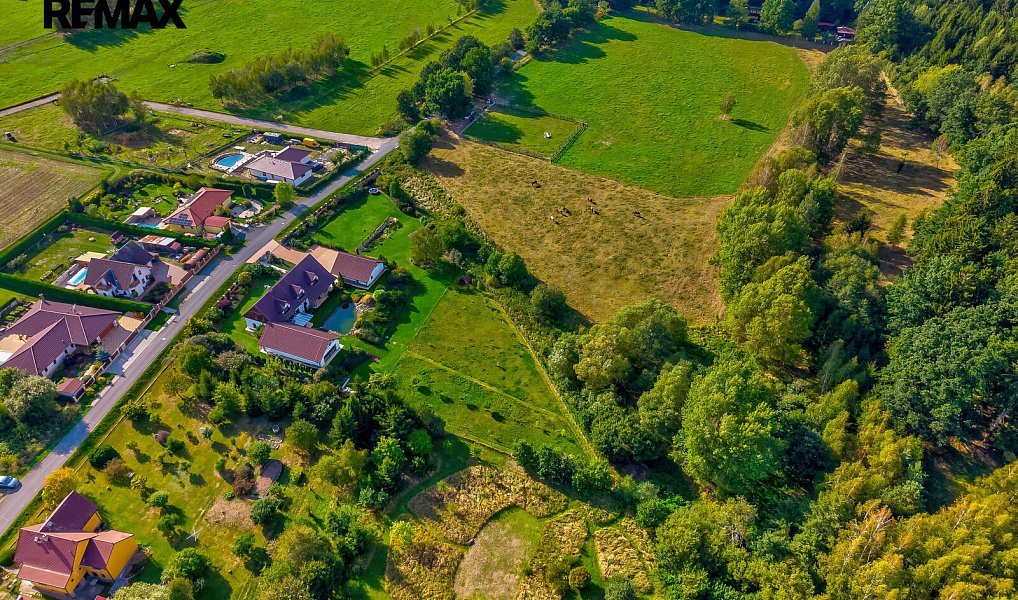 Prodej pole 13 211 m², Velké Popovice – náhled fotky 6