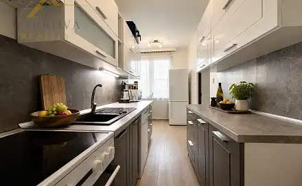 Prodej bytu 2+1 59 m², Sídliště Plešivec, Český Krumlov - Plešivec