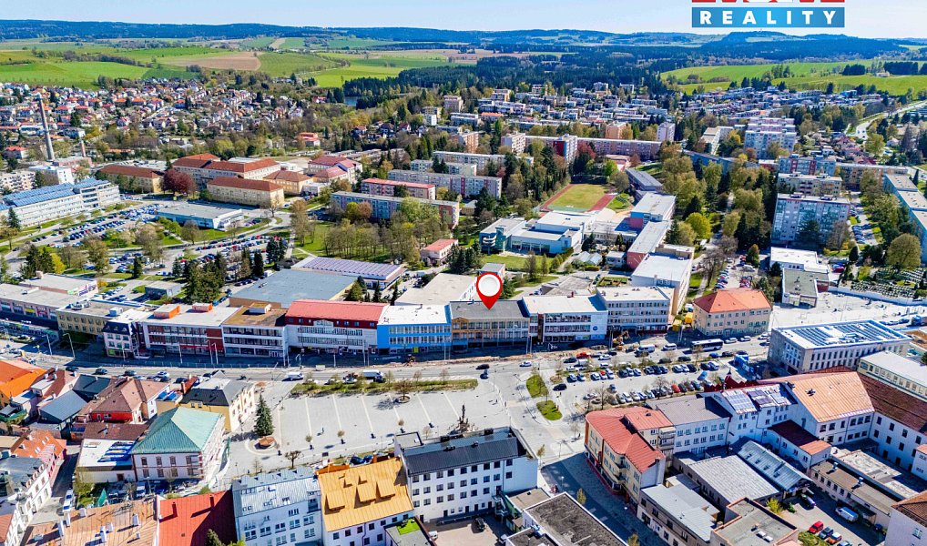 Prodej obchodních prostor 1 200 m², Žďár nad Sázavou – náhled fotky 2