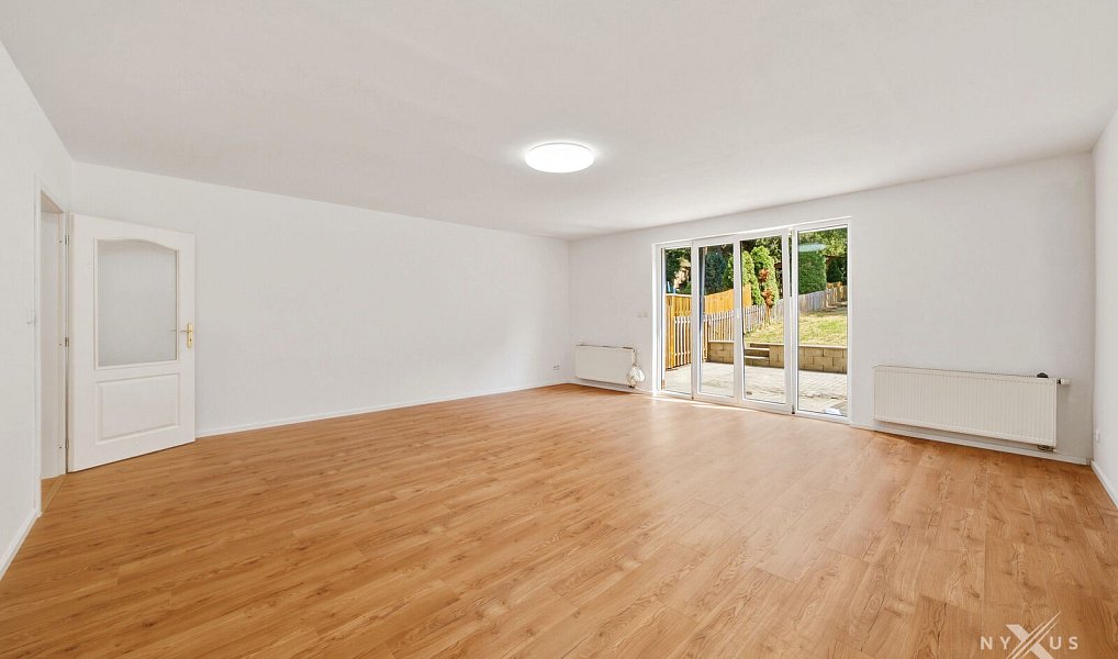 Pronájem domu 324 m² s pozemkem 287 m², Praha – náhled fotky 2