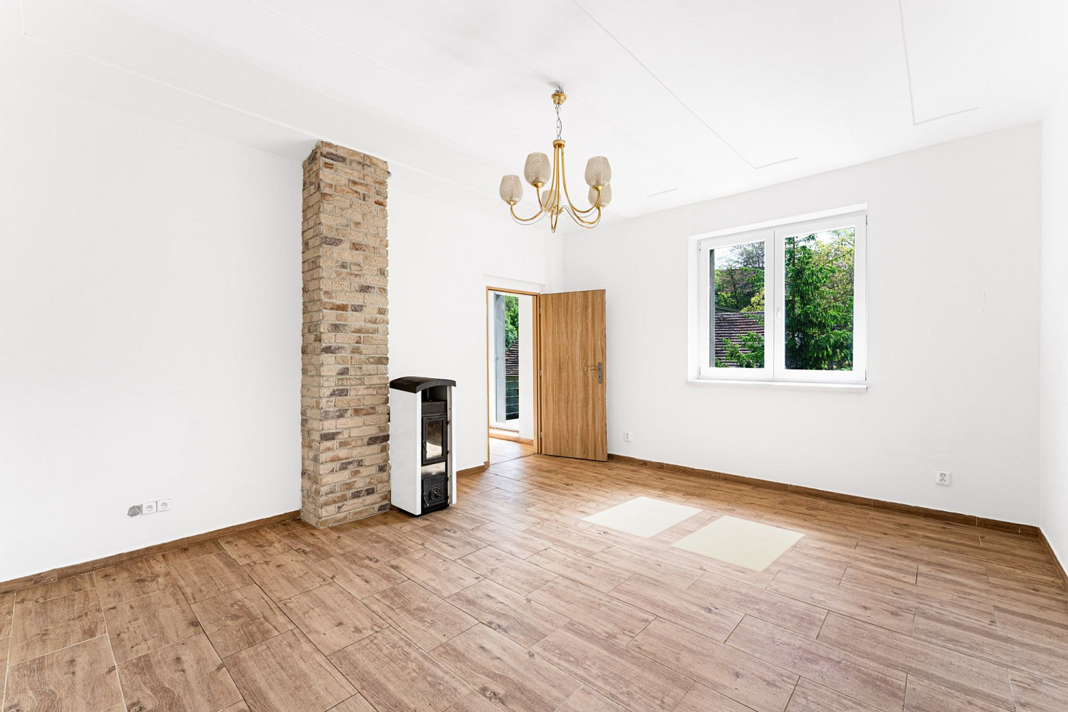 Prodej domu 144 m² s pozemkem 298 m² – další