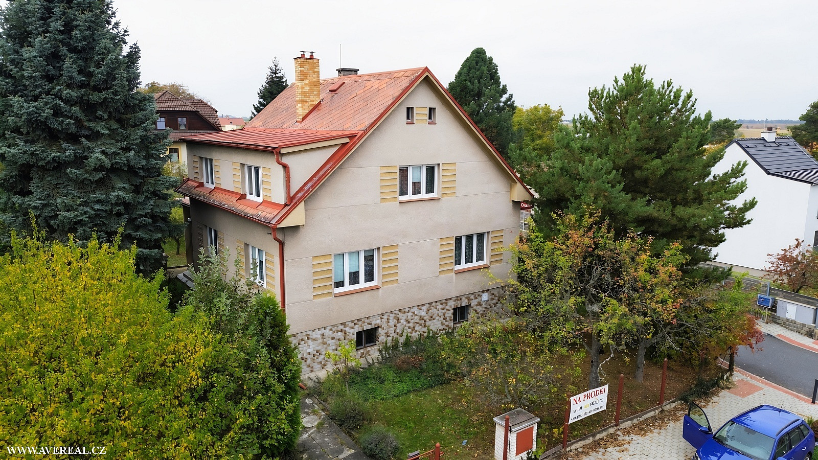 Prodej domu 266 m² s pozemkem 1 097 m²