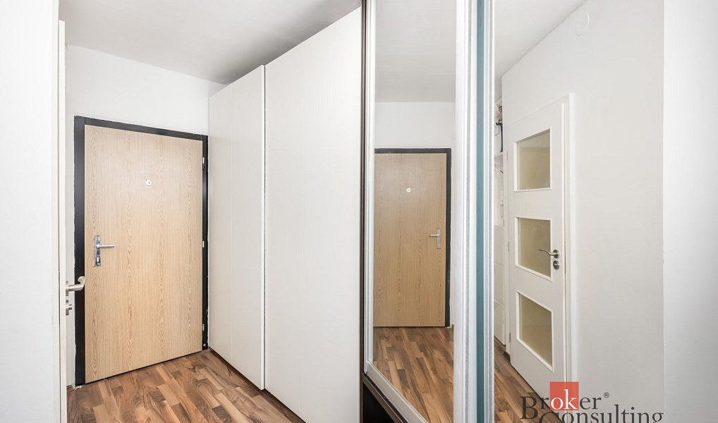 Prodej bytu 2+kk 43 m², Praha – náhled fotky 6