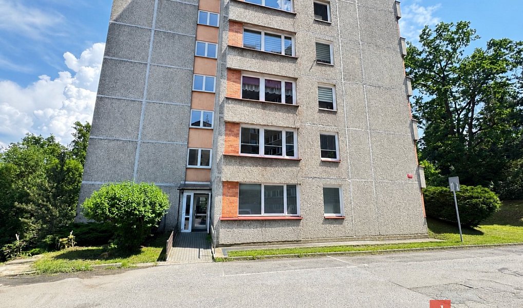 Prodej bytu 2+1 74 m², Liberec – náhled fotky 2