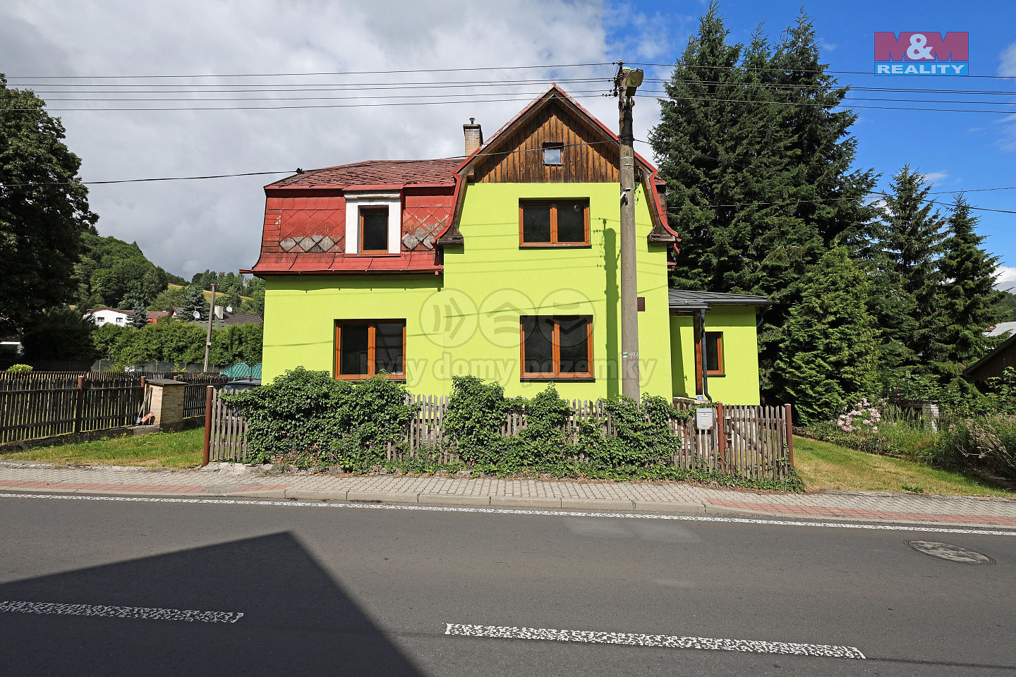 Prodej ubytovacího objektu 200 m² – fotografie 4