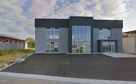 Pronájem obchodních prostor 360 m², Cheb