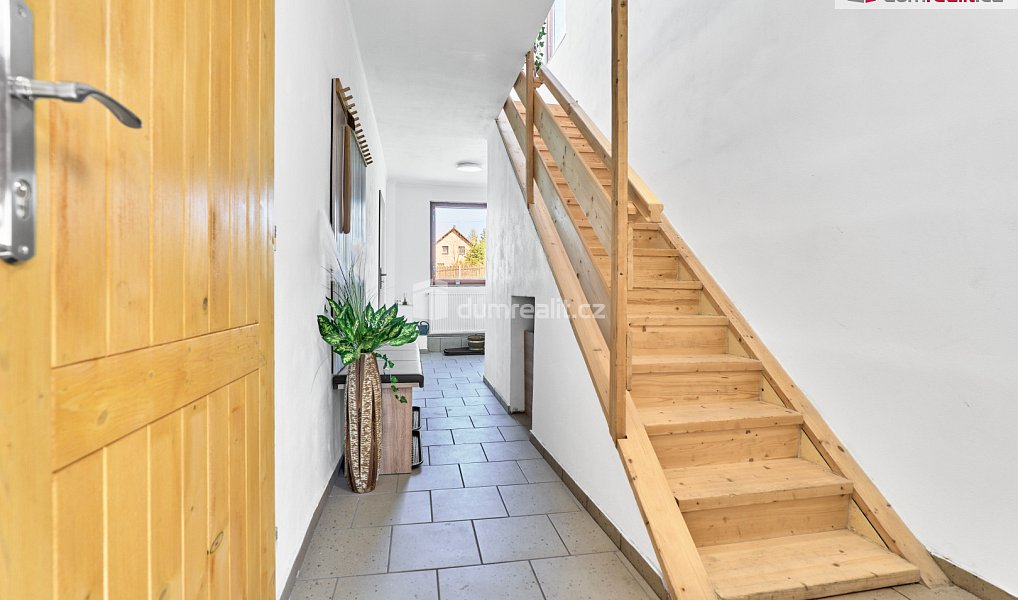 Prodej domu 180 m² s pozemkem 517 m², Pernink – náhled fotky 24