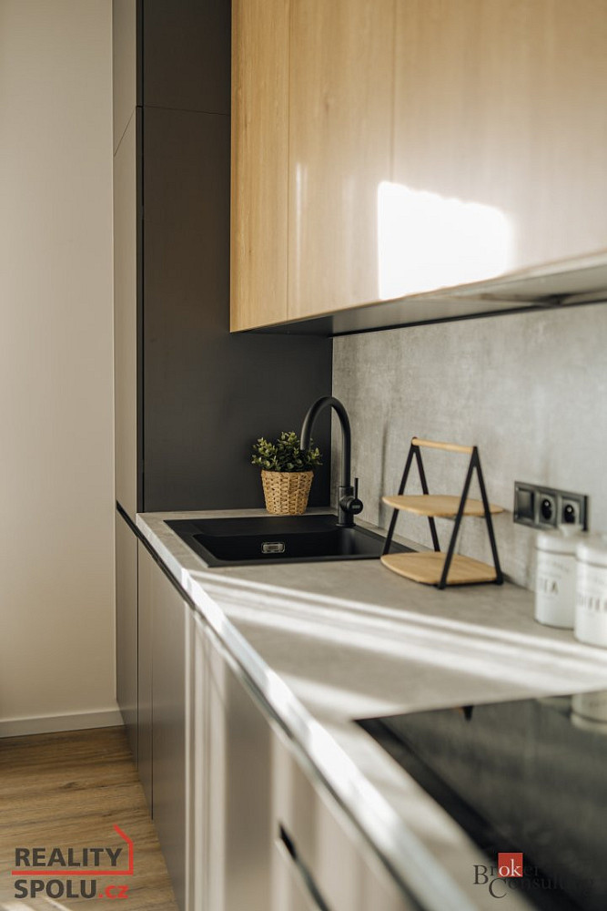 Prodej bytu 4+kk 82 m² – fotografie 4