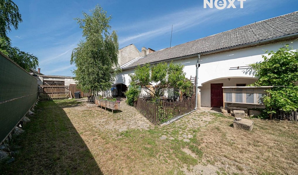 Prodej domu 253 m² s pozemkem 7 571 m², Palonín – náhled fotky 3