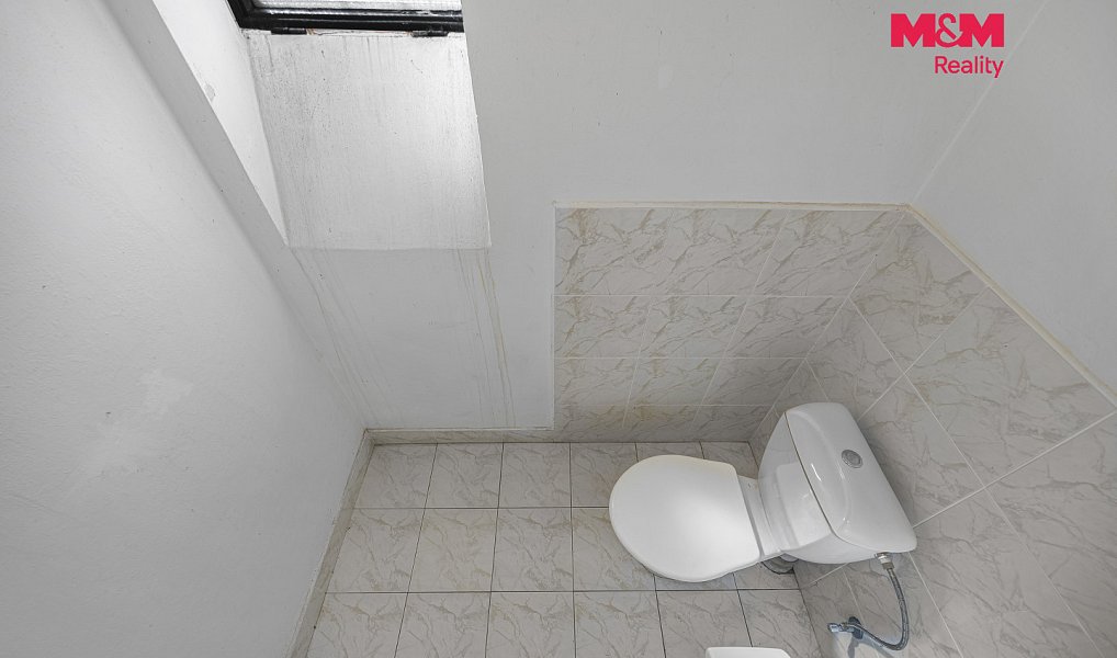 Prodej nájemního domu, činžáku 354 m², Sezemice – náhled fotky 24