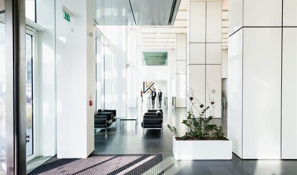 Pronájem kanceláře 330 m², Praha – náhled fotky 4