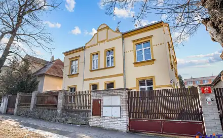 Prodej domu 485 m² s pozemkem 670 m², K Novému dvoru, Praha 4 - Lhotka
