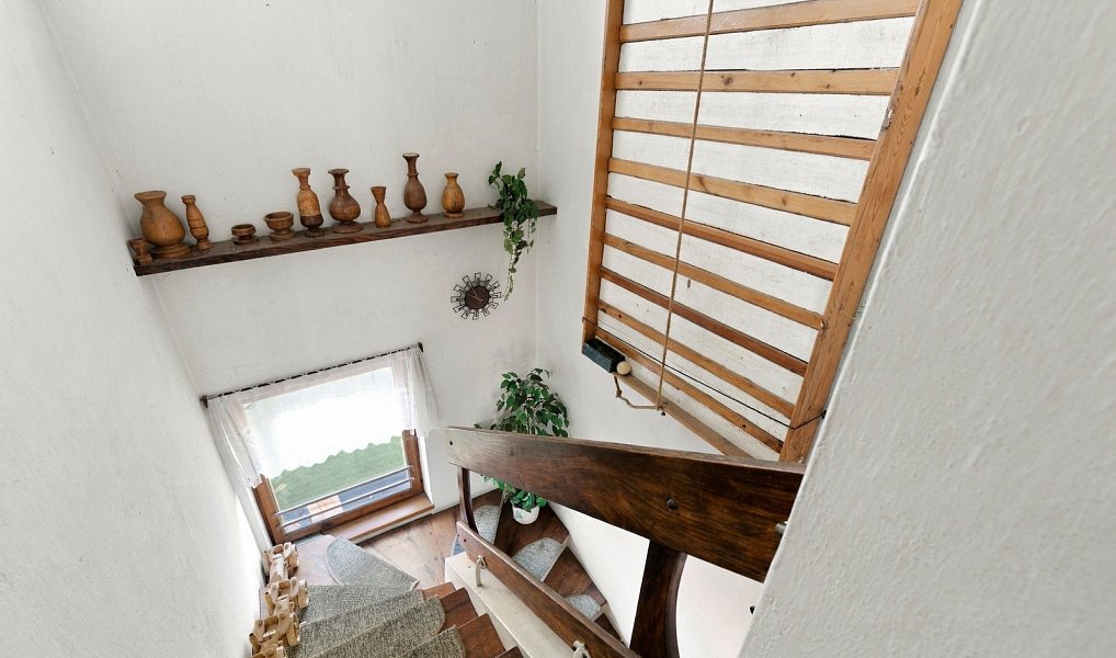Prodej domu 196 m² s pozemkem 511 m², Ostřešany – náhled fotky 19