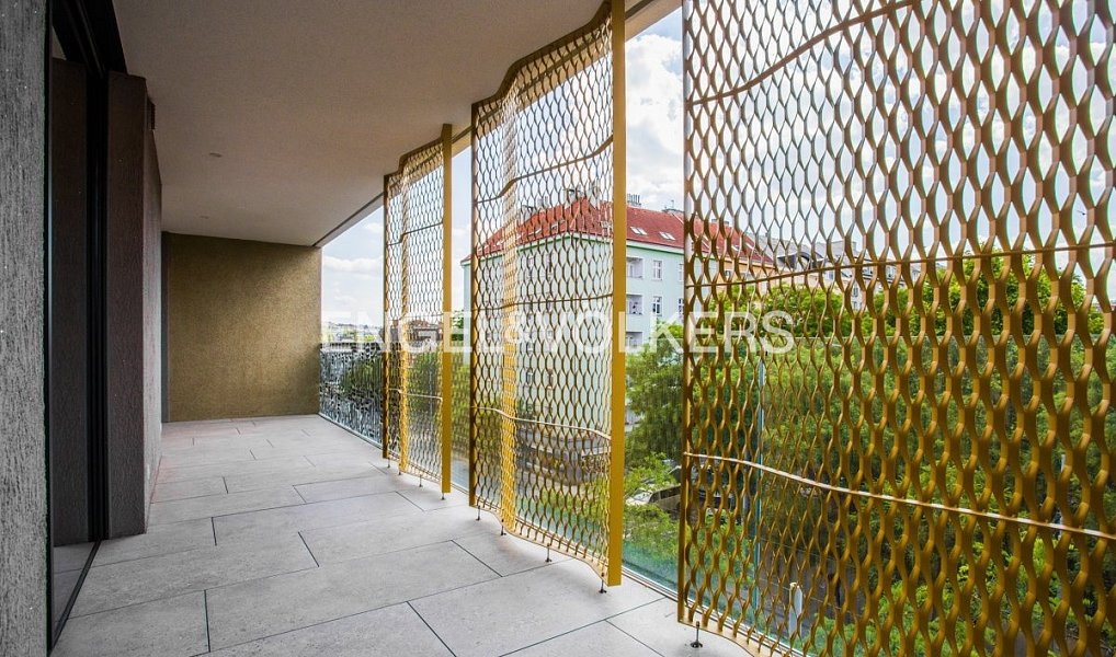 Pronájem bytu 4+kk 144 m², Praha – náhled fotky 9