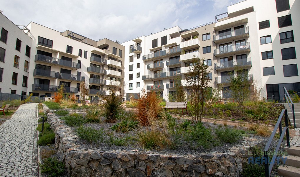 Prodej bytu 3+kk 69 m², Praha – náhled fotky 29