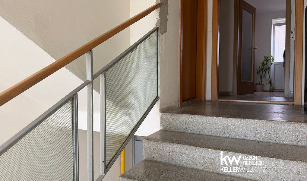 Pronájem bytu 1+kk 24 m², Bílina – náhled fotky 16