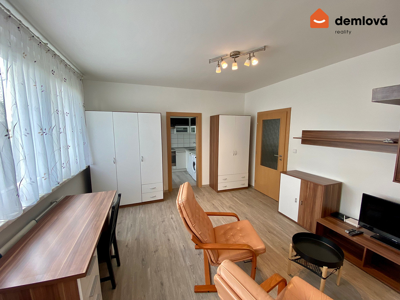 Pronájem bytu 2+1 45 m² — photo 4
