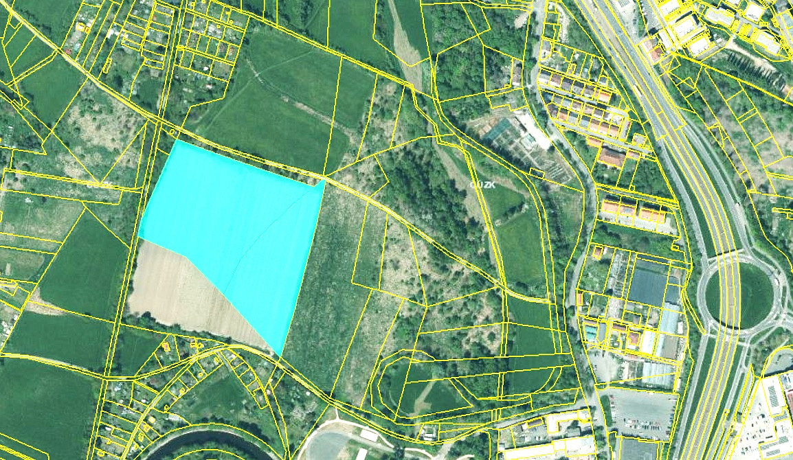 Prodej pole 36 521 m²