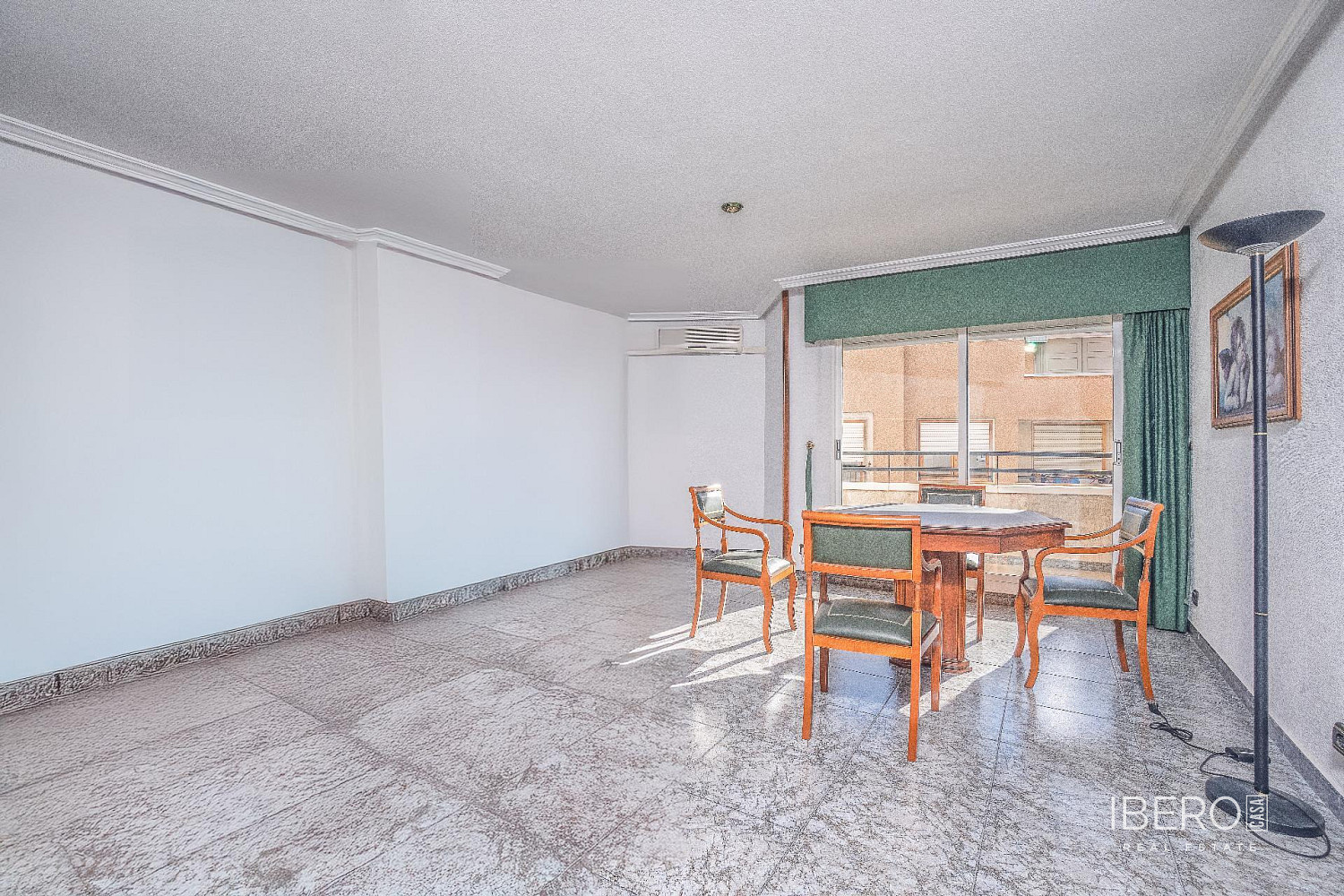 Prodej bytu 5+kk 141 m² — photo 2