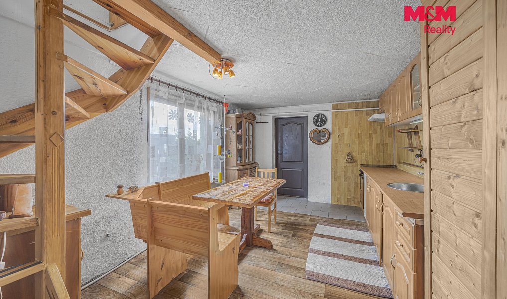 Prodej domu 3 835 m² s pozemkem 18 052 m², Žalany – náhled fotky 20