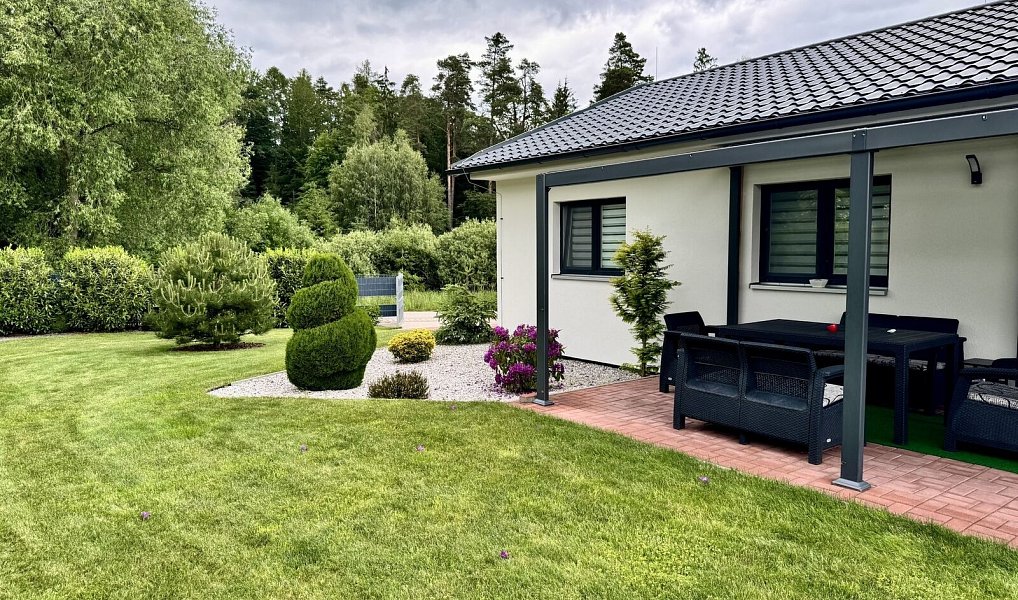 Prodej domu 97 m² s pozemkem 1 079 m², Kozmice – náhled fotky 2