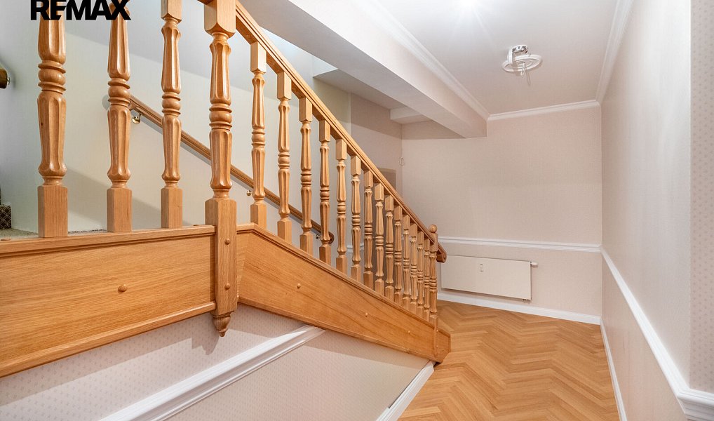 Prodej bytu 6+kk 537 m², Karlovy Vary – náhled fotky 27