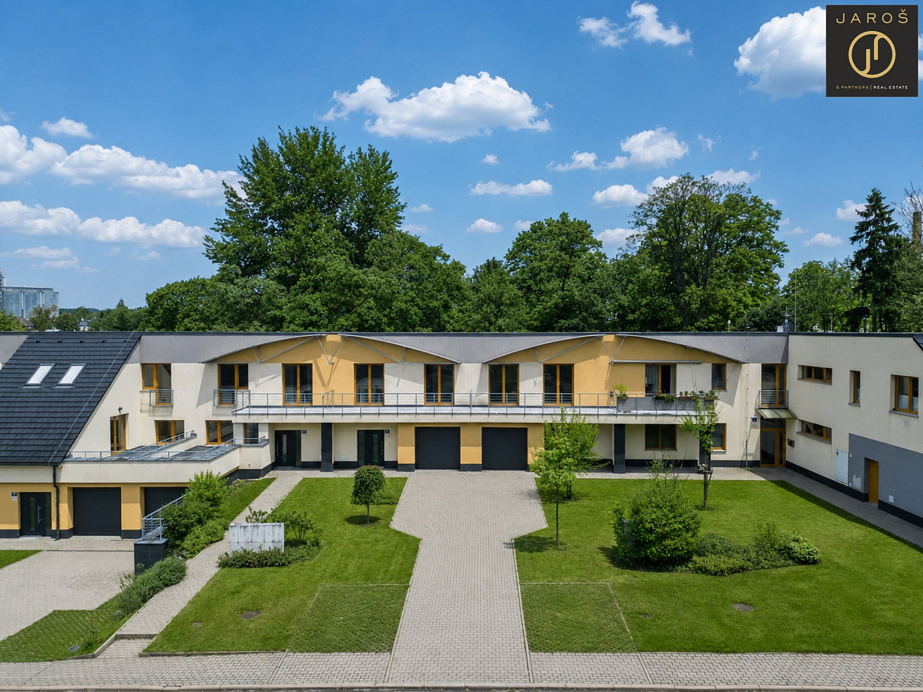 Prodej domu 186 m² s pozemkem 343 m²