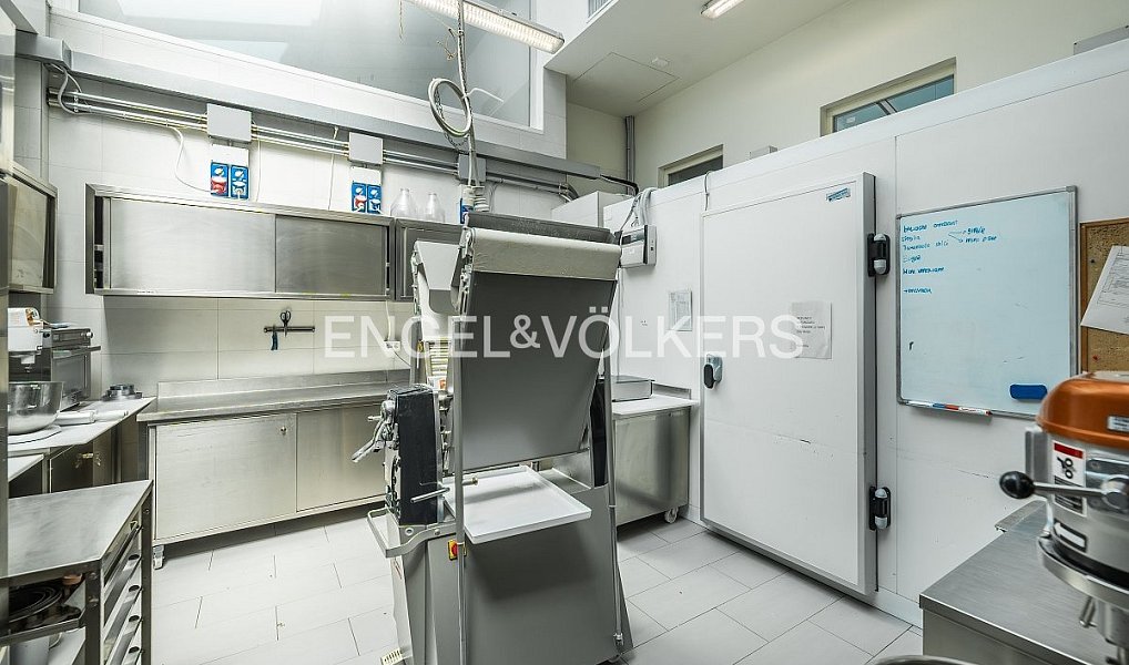 Pronájem restaurace 225 m², Praha – náhled fotky 11