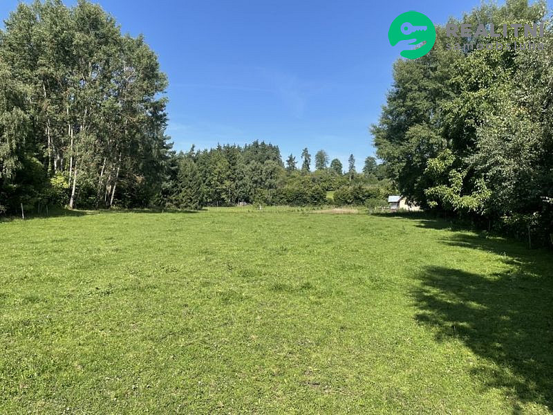 Prodej stavebního pozemku 3 805 m² – fotografie 4