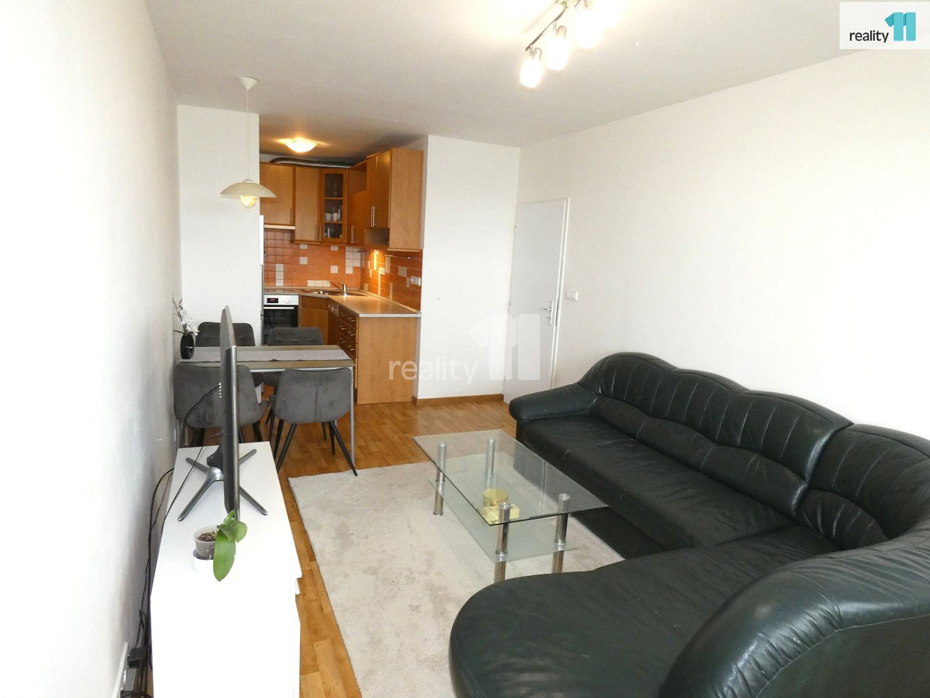 Pronájem bytu 2+kk 48 m² — photo 3