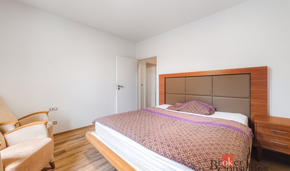 Pronájem bytu 2+1 48 m², Plzeň – náhled fotky 4