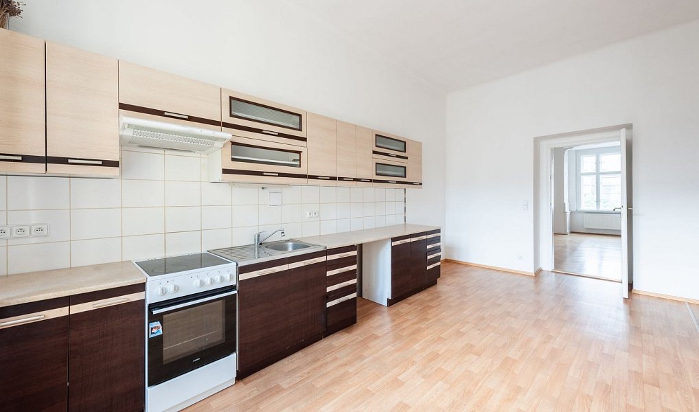 Prodej bytu 4+1 130 m², Praha – náhled fotky 5