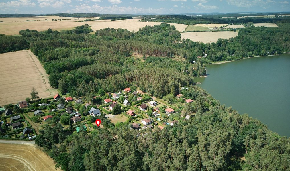 Prodej stavebního pozemku 1 096 m², Pňovany – náhled fotky 4