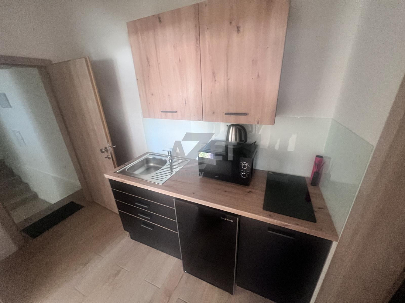 Pronájem kanceláře 47 m² — photo 4