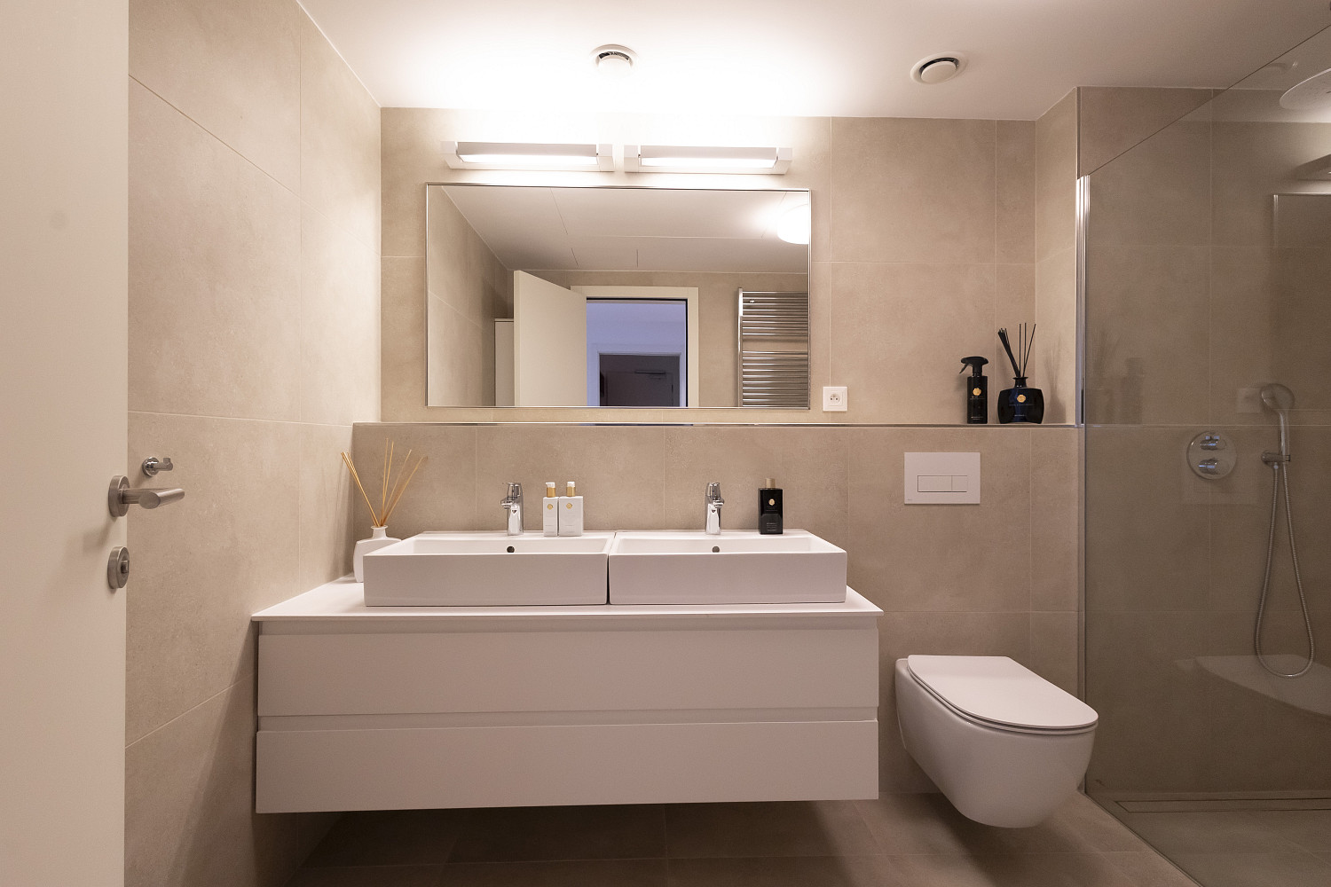 Pronájem bytu 4+kk 120 m² — photo 4