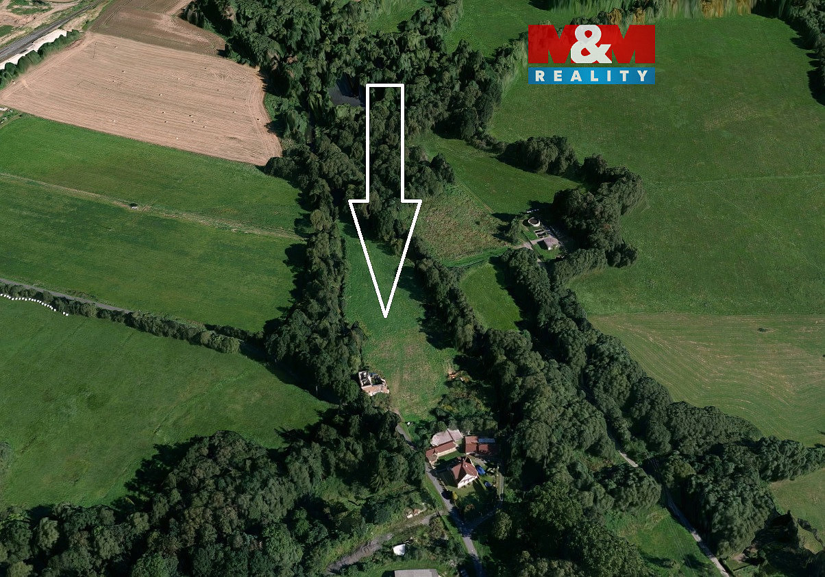 Prodej stavebního pozemku 12 896 m²