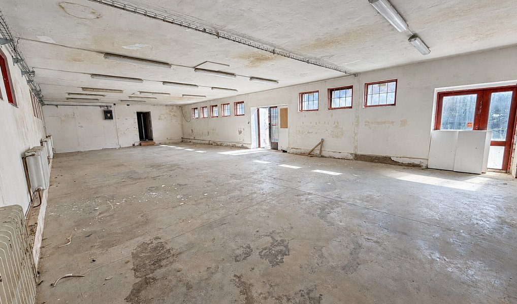 Pronájem výrobních prostor 230 m², Vsetín – náhled fotky 4