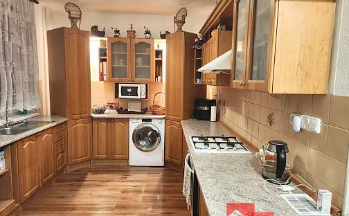 Prodej bytu 2+1 62 m², Příčná, Klášterec nad Ohří, okres Chomutov